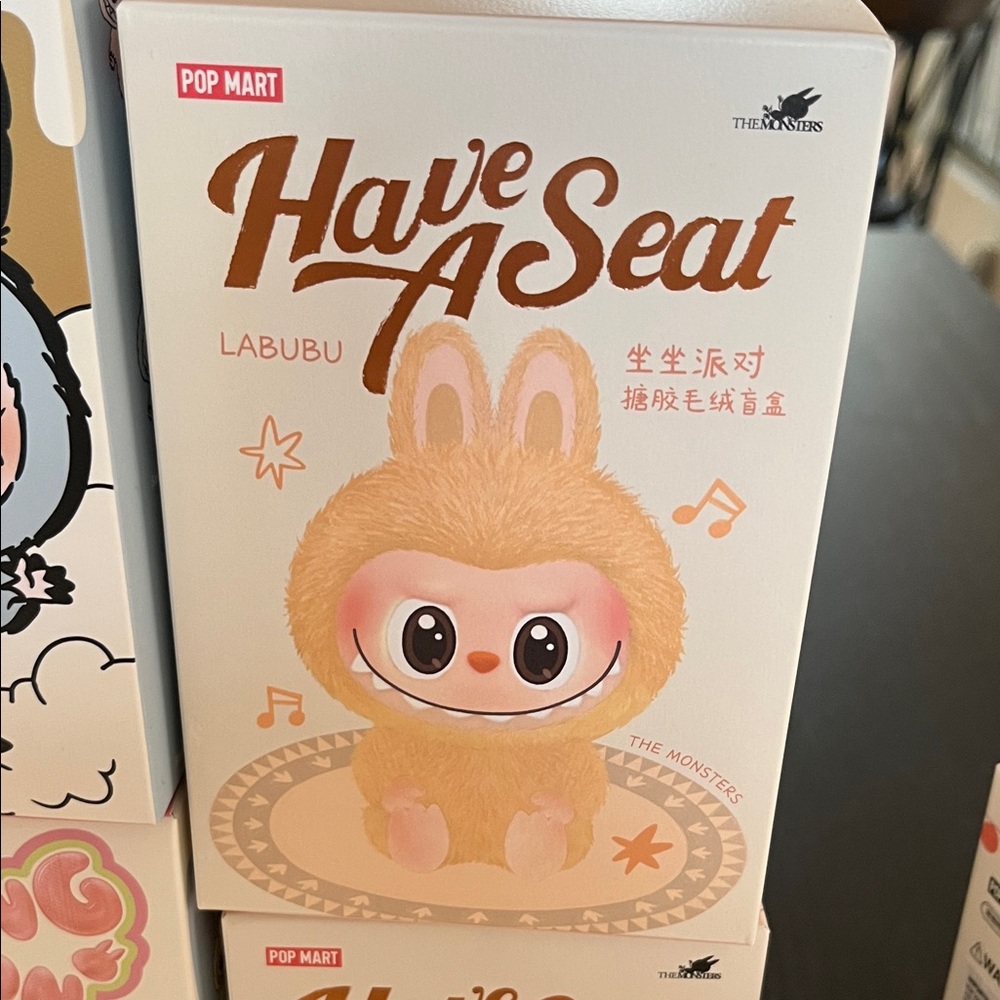 Pop Mart Labubu 'Have A Seat' QUQU